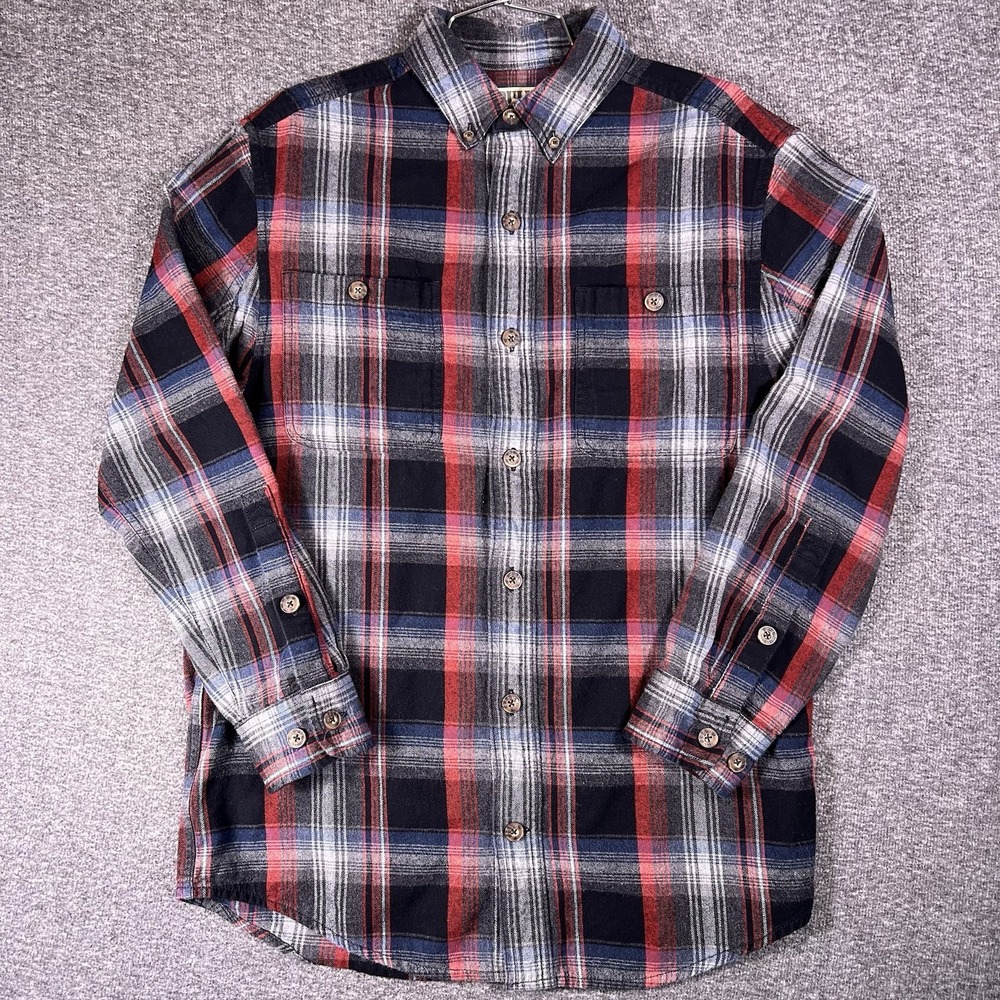 Duluth Trading Co Flannel Shirt Men Small Red Plaid Relaxed Fit Casual Workwear